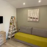 Bm *