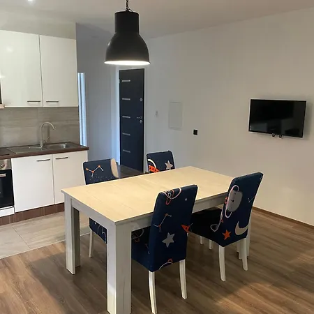 Apartment Bm *
